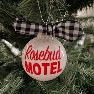 Super cute Schitt’s creek ornaments